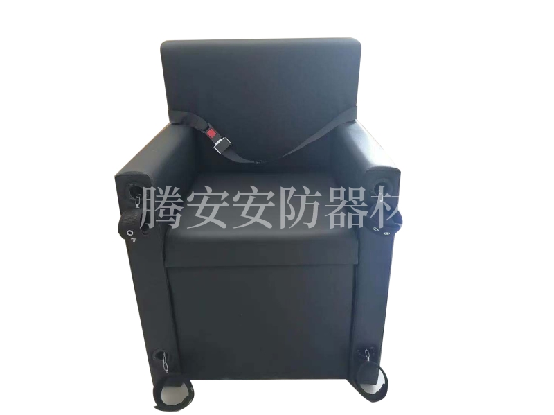 安陽騰安審訊椅廠家生產(chǎn)詢問椅、被告人椅、審訊椅這三種椅子有什么區(qū)別？